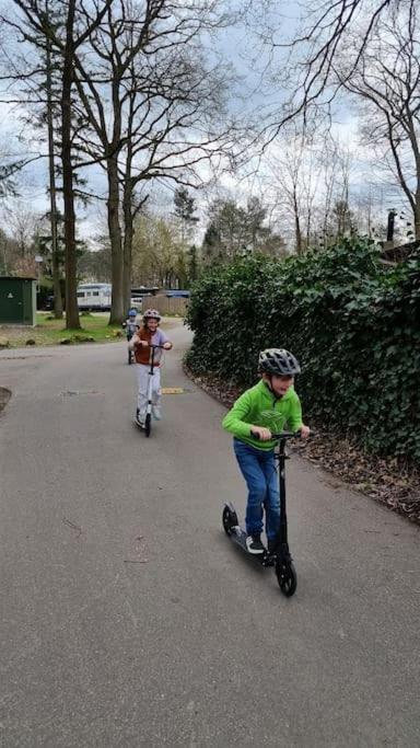 Huisje Mezengroet Lanaken Luaran gambar